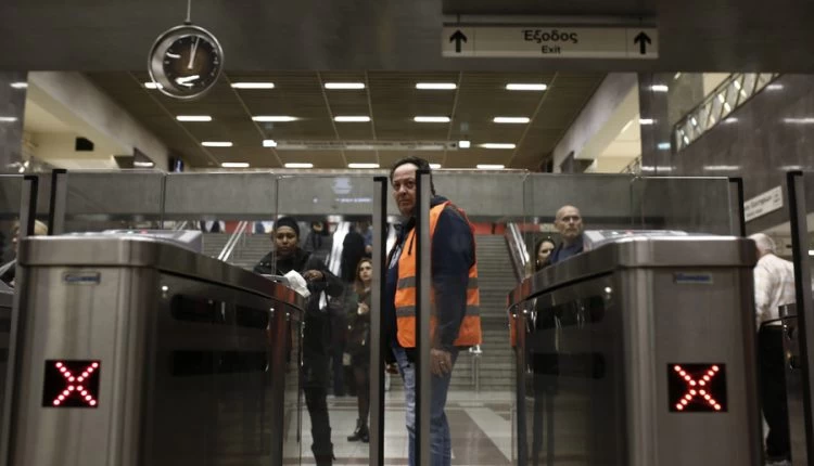 Είσοδος στα Μέσα Μεταφοράς και με πιστωτική κάρτα αντί για εισιτήριο!